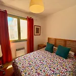 Cosy T2 Avec Balcon Au Mourillon, A 1oom De La *