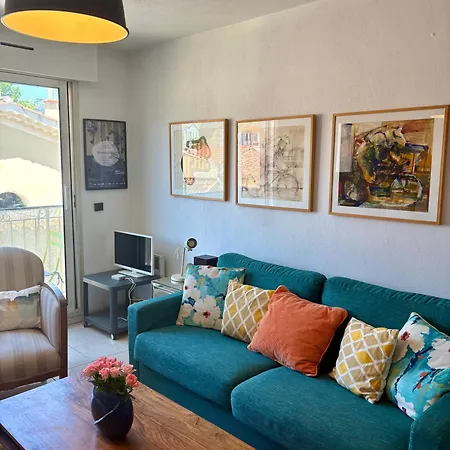 Cosy T2 Avec Balcon Au Mourillon, à 1oom De La Appartamento